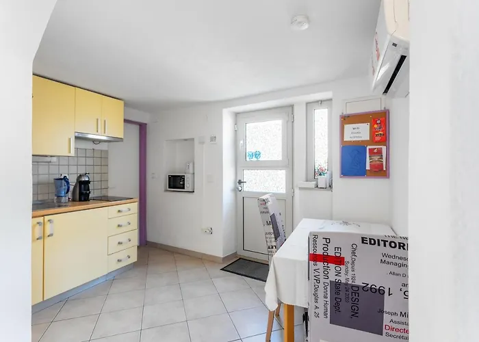 Διαμέρισμα Ivica *